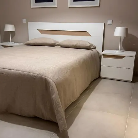 Oasis Mar 6 Apartament *